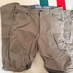Wrangler All-Terrain Brown Pants